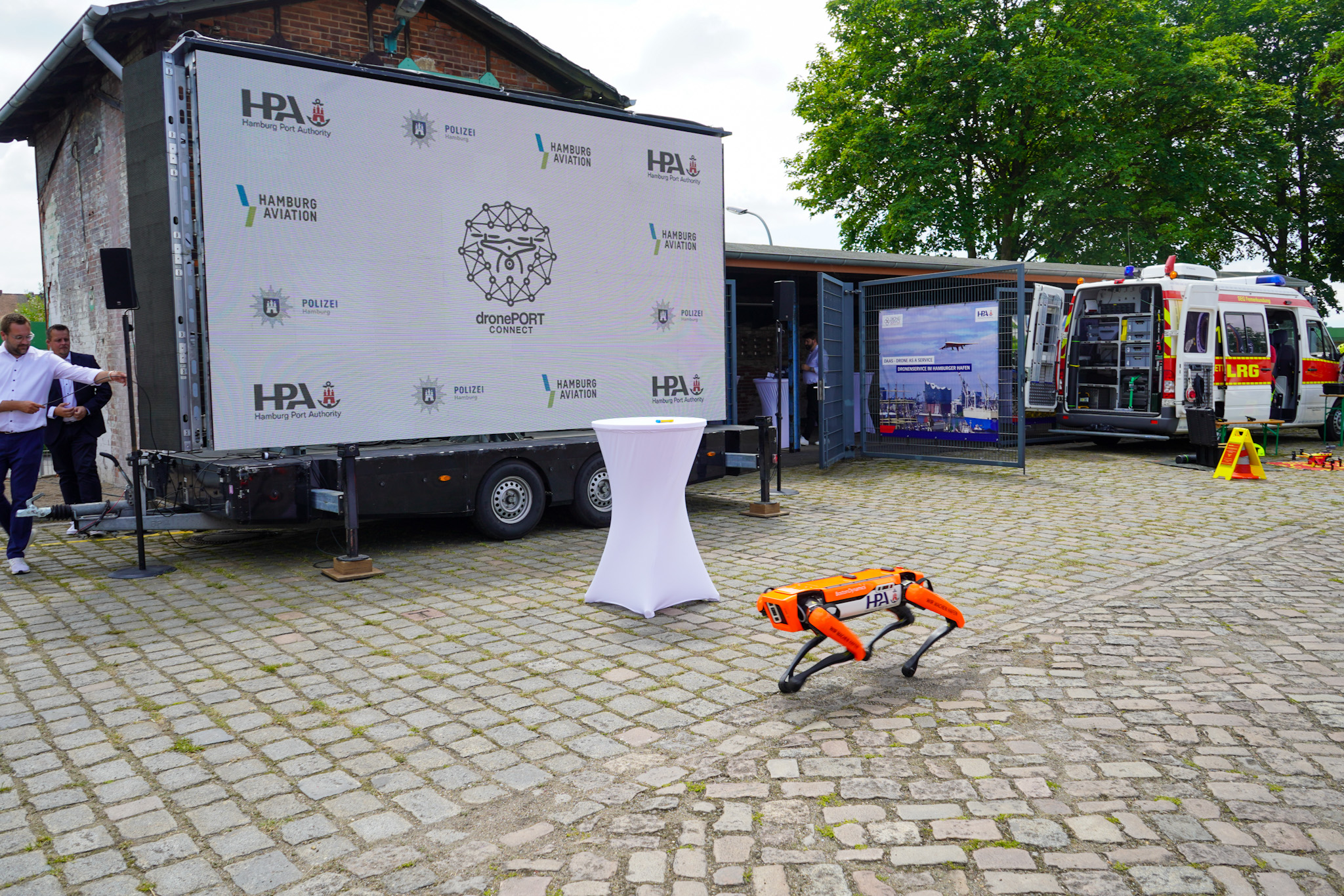 RESCUE-MATE hebt mit dronePORT CONNECT 2025 ab