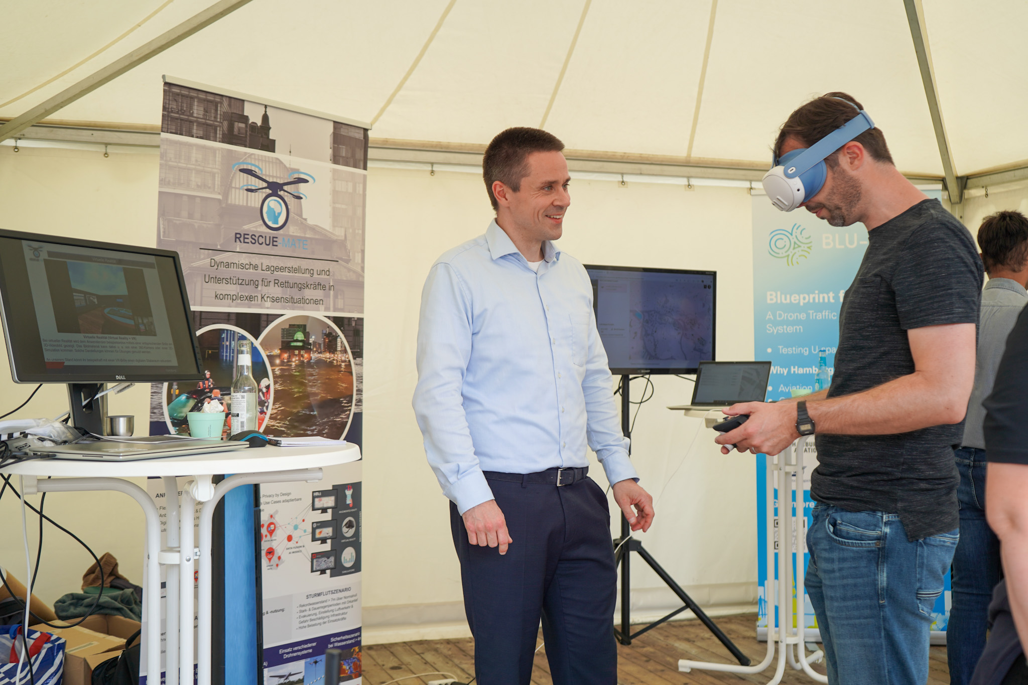 VR-Demonstration am RESCUE-MATE Stand